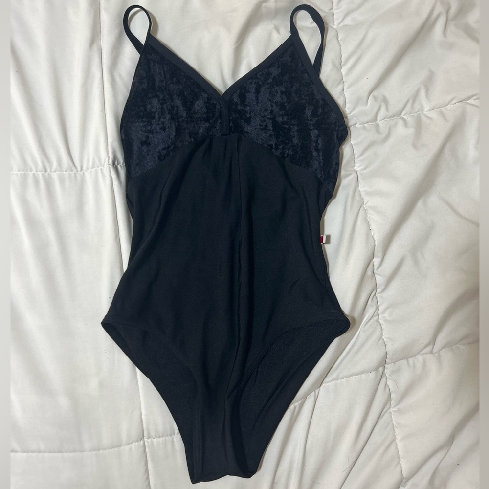 yumiko daria leotard (TRADE)